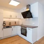 Apartmán Dock 13 *